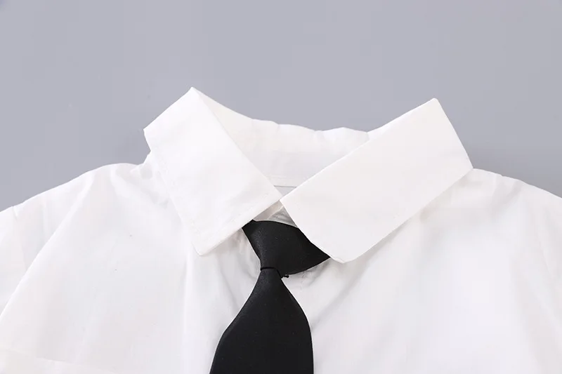 Vista del set camisa y pantalón corto