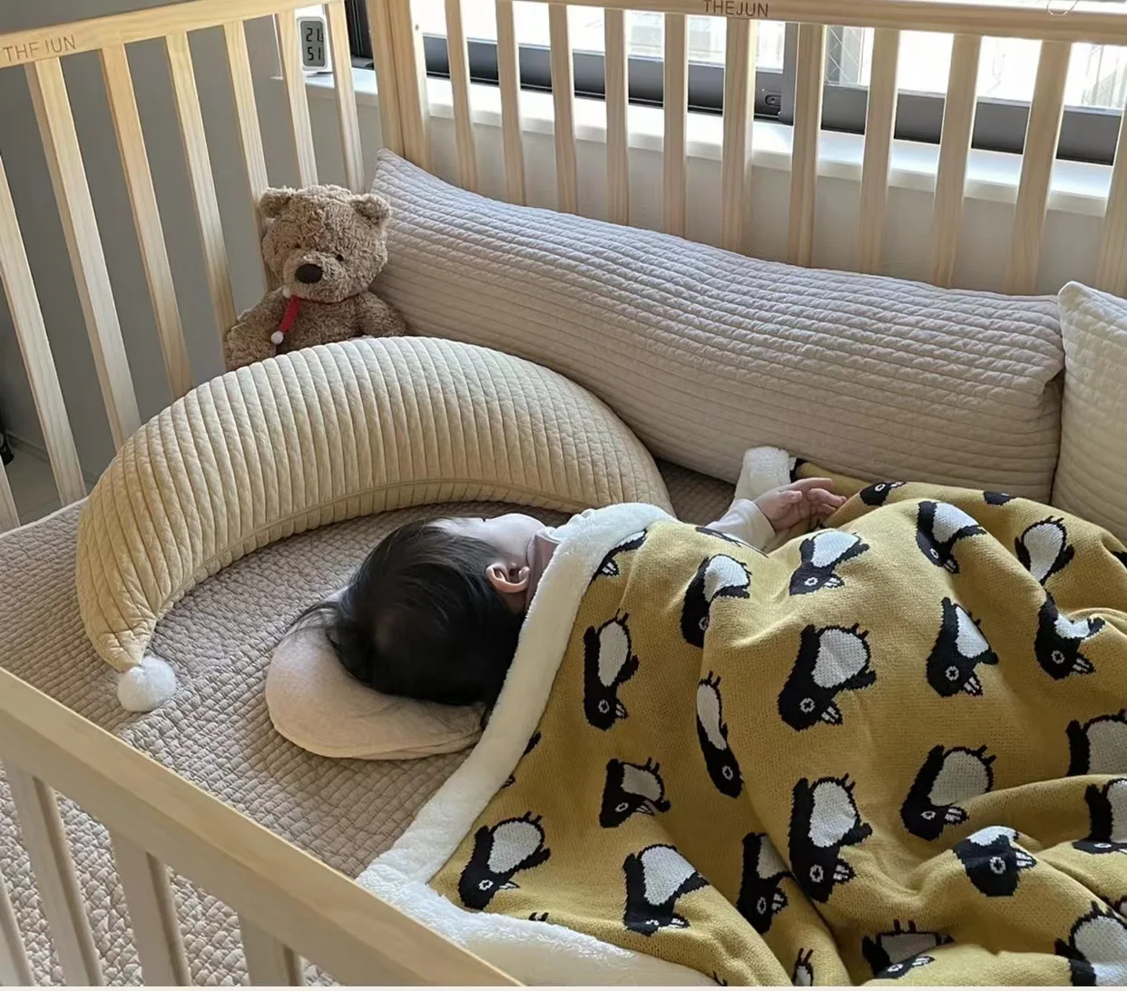 Almohada de luna para dormir asistido