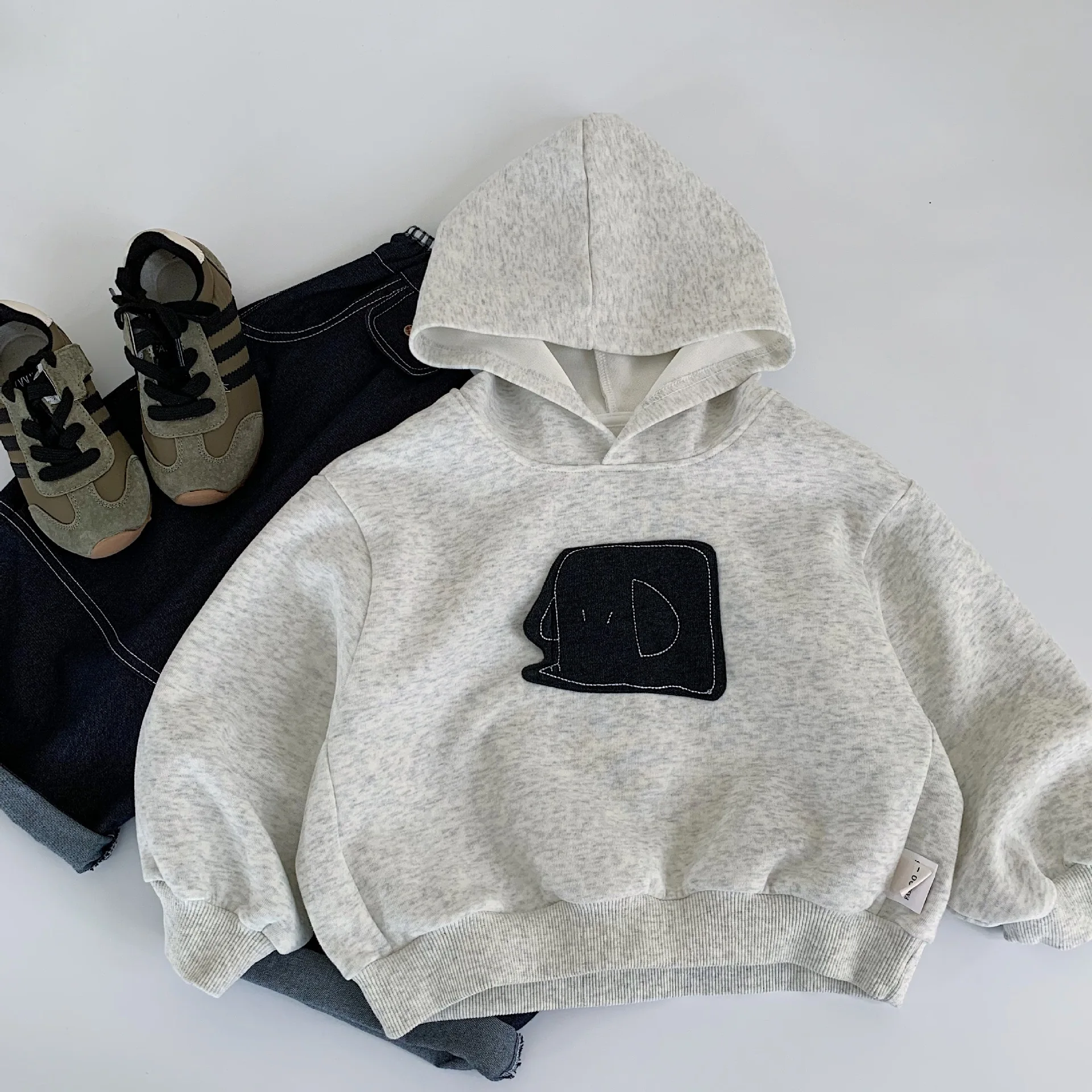 Sudadera con capucha infantil de otoño con estampado de dibujos - imagen 2