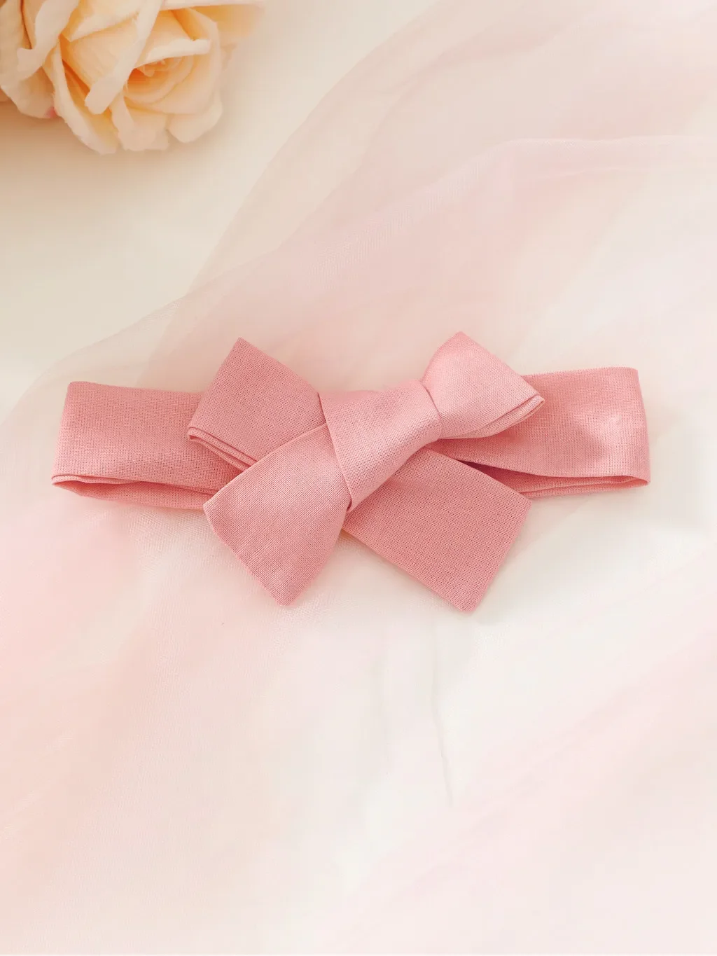 Diadema a juego para completar el look