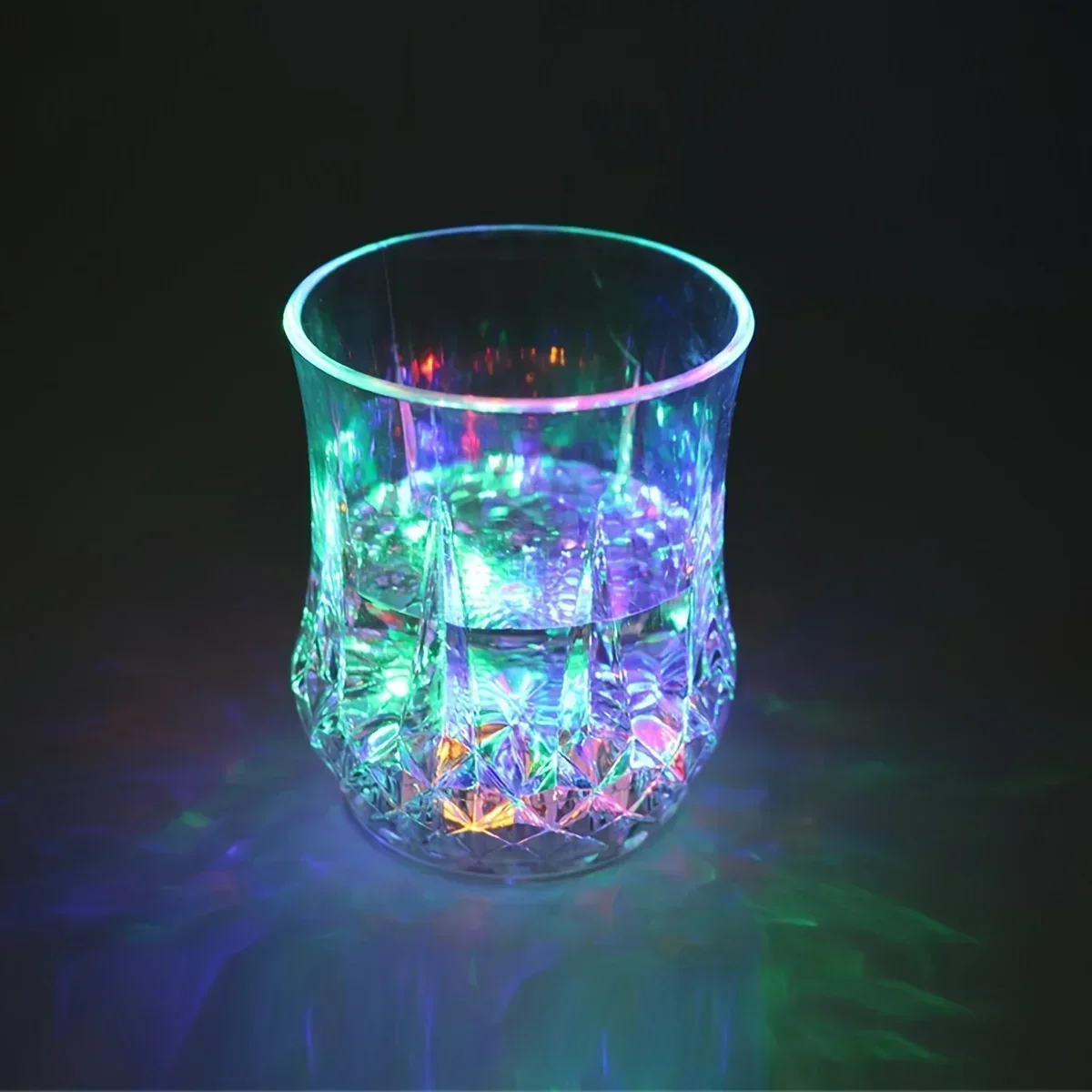 Vaso iluminado en uso