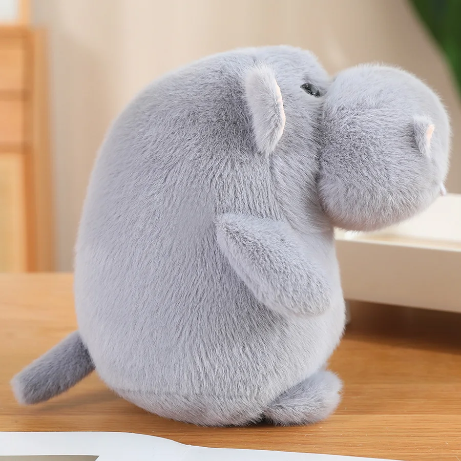Juguete de peluche de hipopótamo esponjoso en diseño tierno
