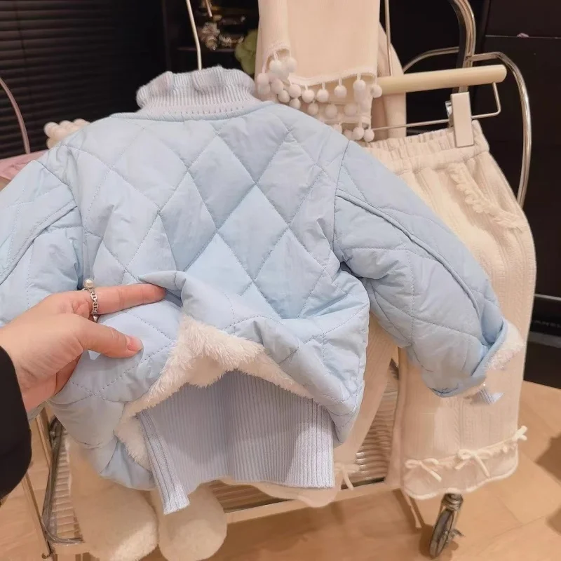 Abrigo acolchado de invierno grueso para niña con algodón liso - imagen 2