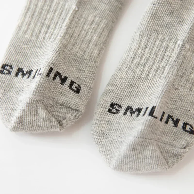 Calcetines tubo medio algodón con letras moda coreana para niños - imagen 3