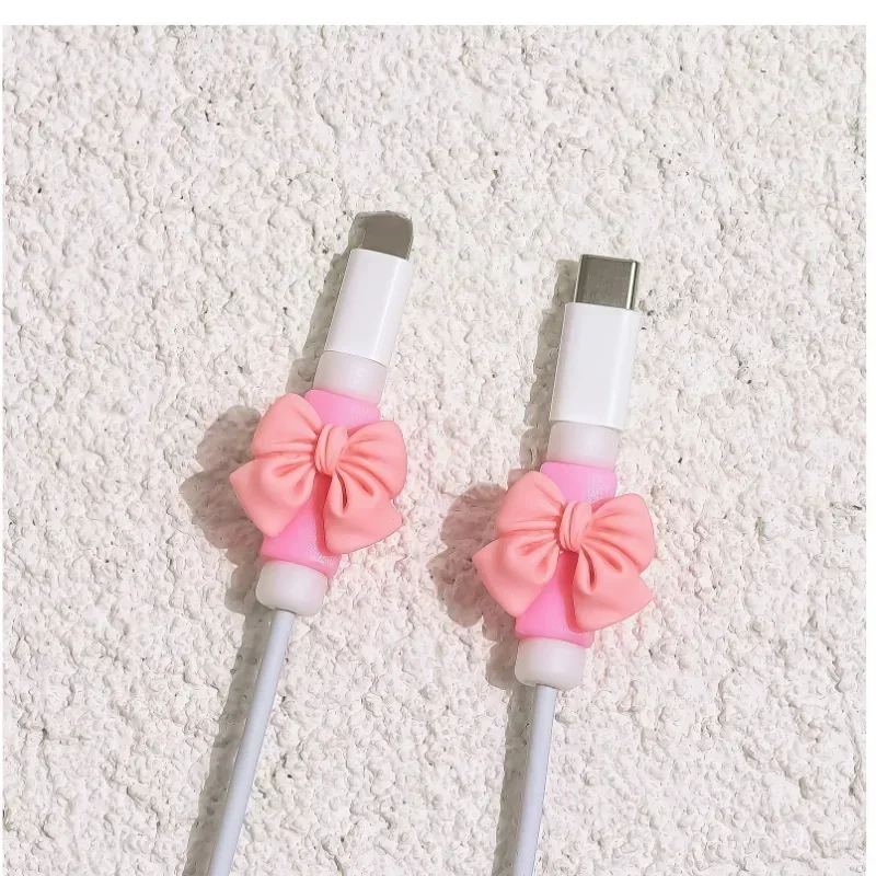 Protector de arco 3D kawaii para cable cargador iPhone - imagen 3