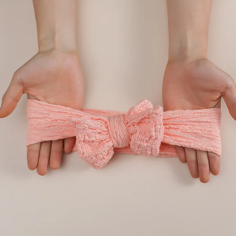 Diadema con lazo de crepé para bebé niña - Elástica y suave - imagen 3
