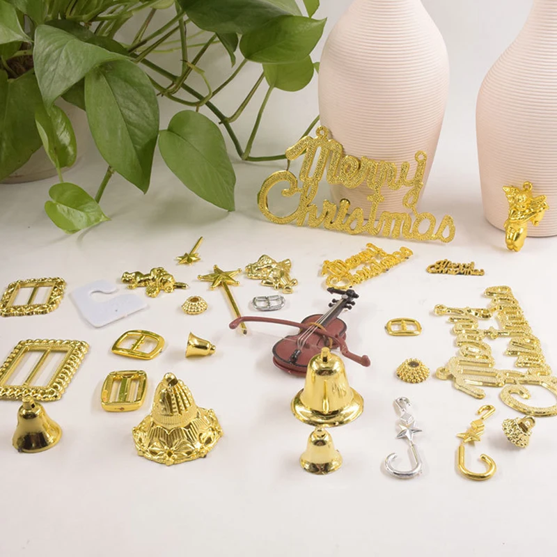 Adornos musicales dorados para manualidades y decoración festiva - imagen 3