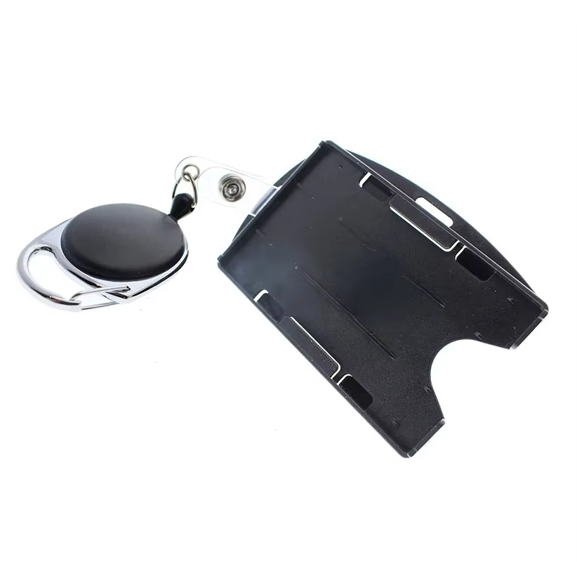 Portacarnet escolar infantil con clip retráctil y funda protectora - imagen 5