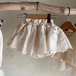 Milancel pantalones cortos bebé niña con volantes verano