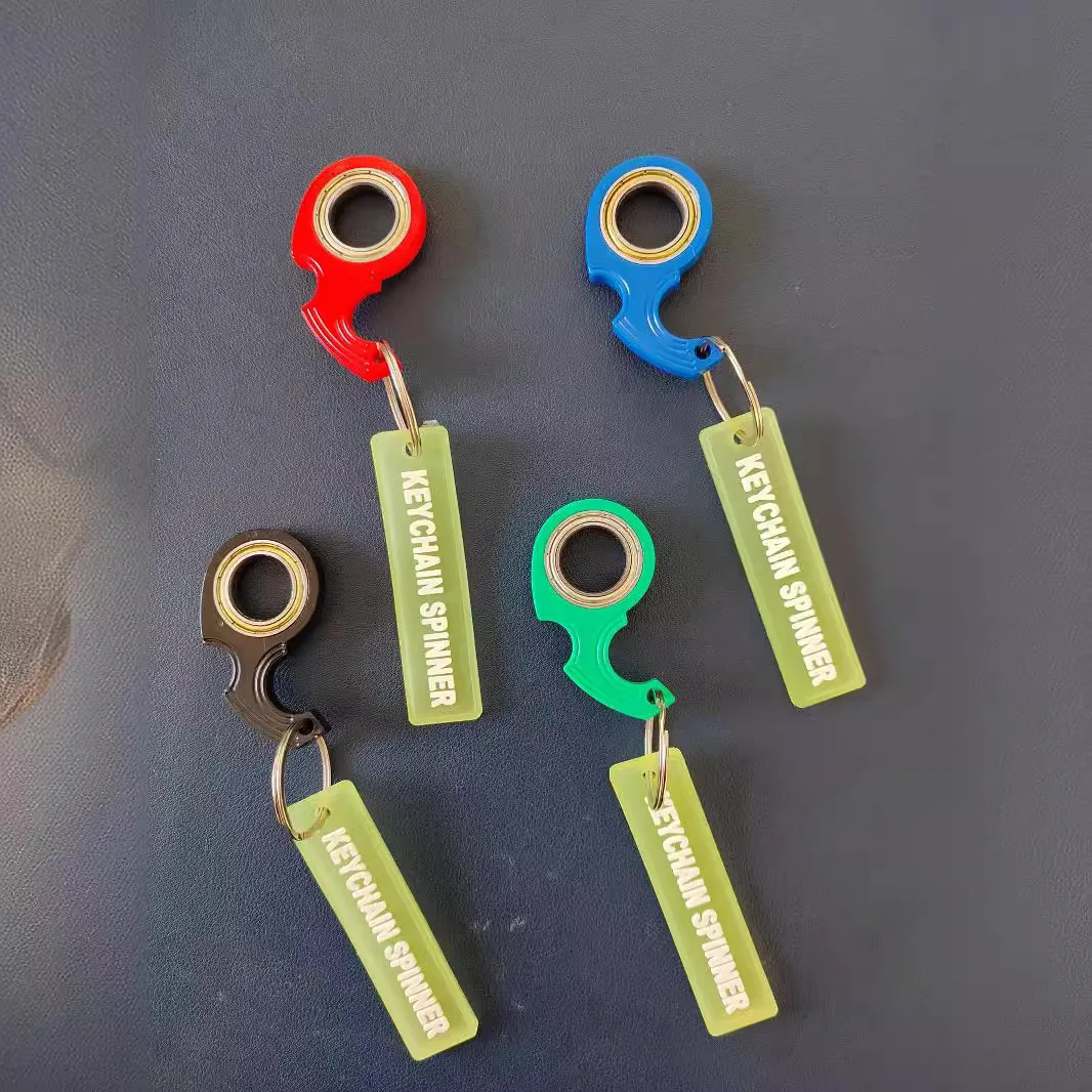 Llavero antiestrés Karambit spinner luminoso para llaves - imagen 5