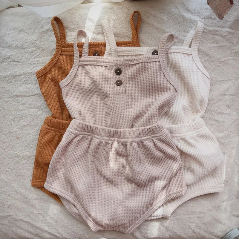 Conjunto bebé verano sin mangas estilo coreano – Top shorts algodón - imagen 3