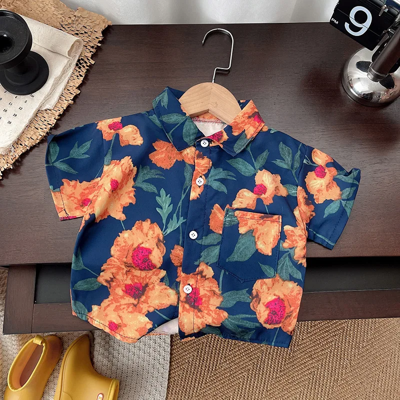 Conjunto verano bebé: top de algodón con flores y shorts - imagen 3