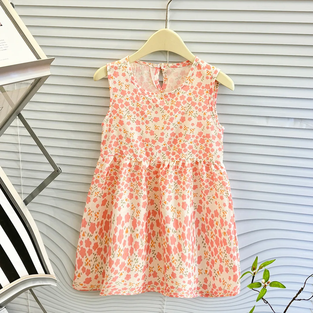Diferentes modelos y colores disponibles del vestido