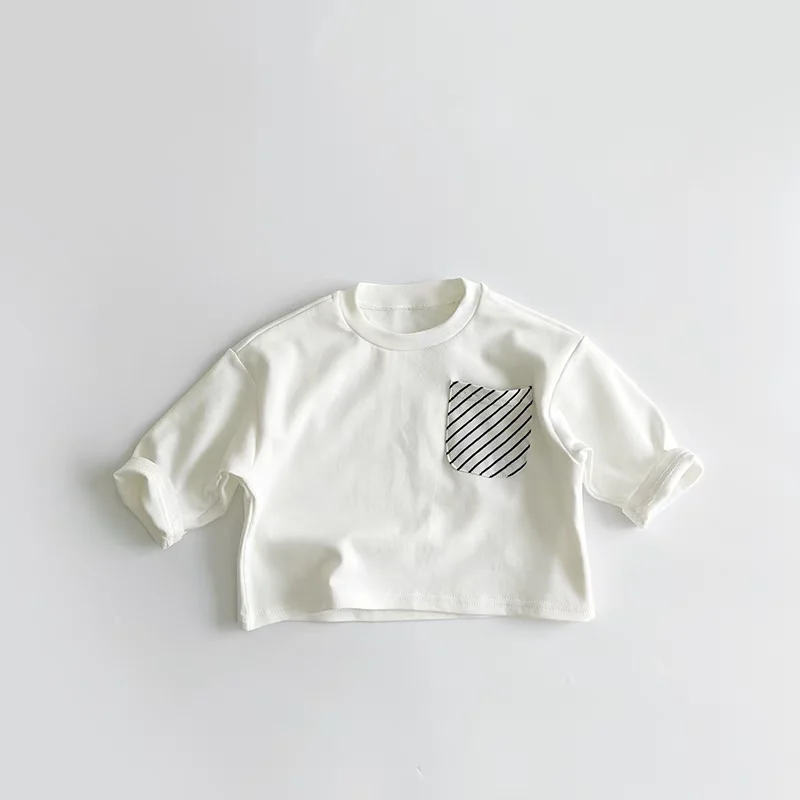 Camiseta de manga larga a rayas con bolsillo y cuello redondo - imagen 2