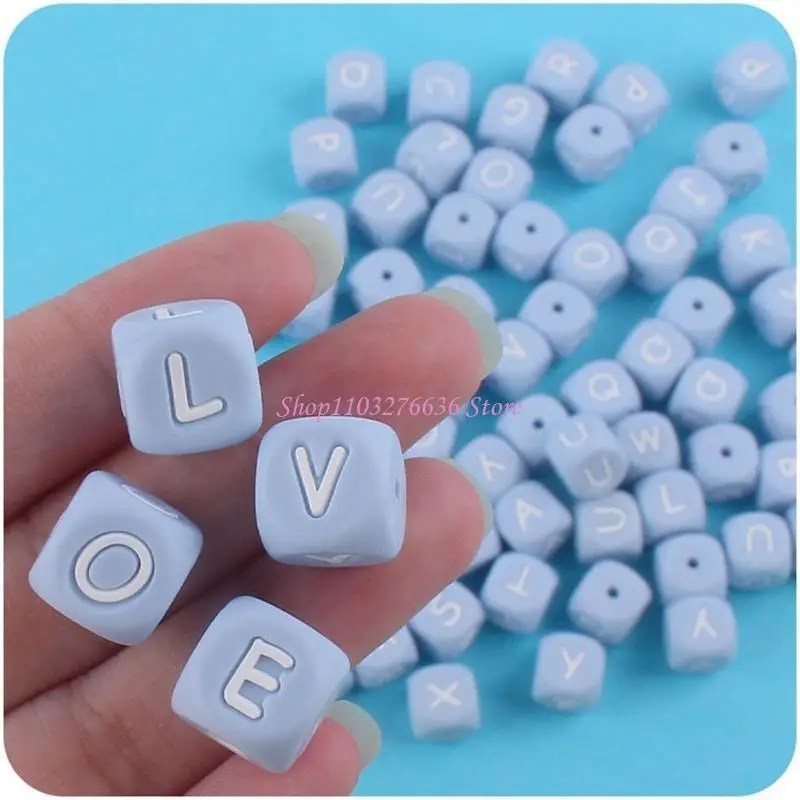Clip para chupete con cuentas de silicona letras azules - imagen 4