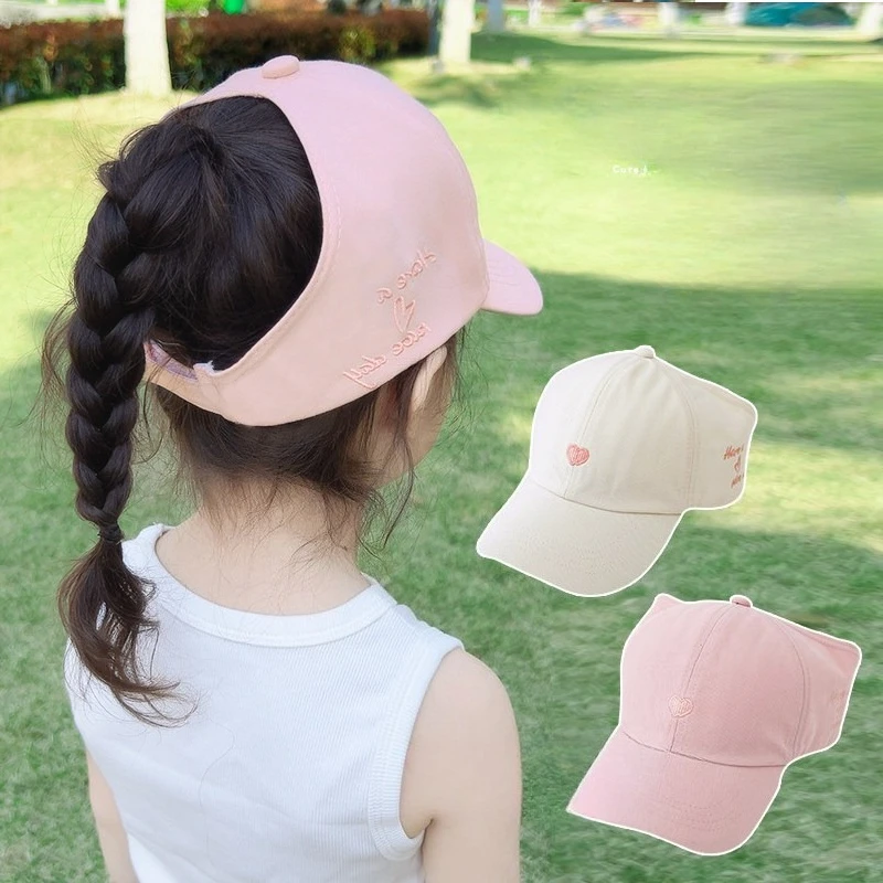 Gorra de béisbol para niñas con corazón y visera transpirable - imagen 3