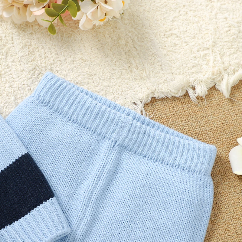 Conjunto bebé azul manga larga con botones para otoño-invierno - imagen 4