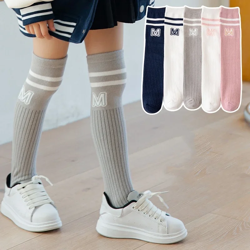 Calcetines escolares de algodón hasta la rodilla para peques - imagen 2
