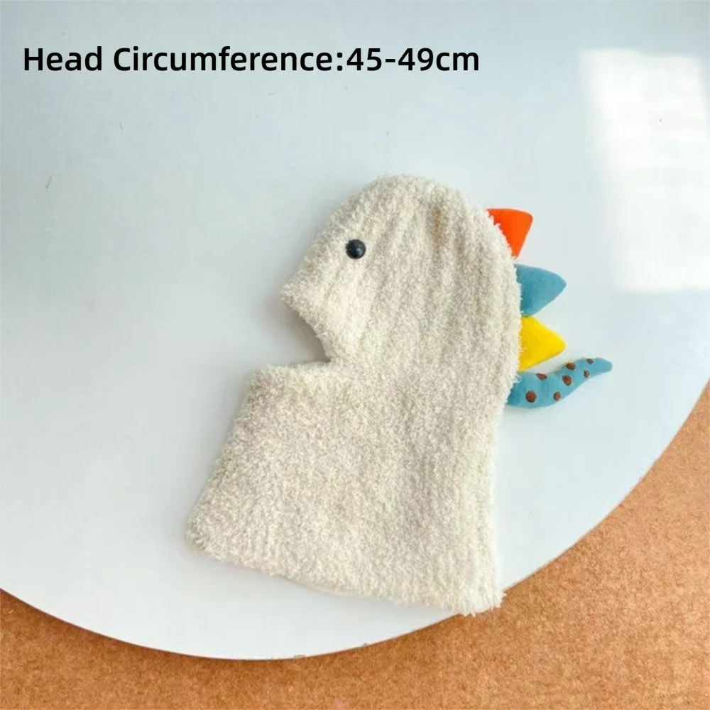 Gorro infantil con orejas de dinosaurio