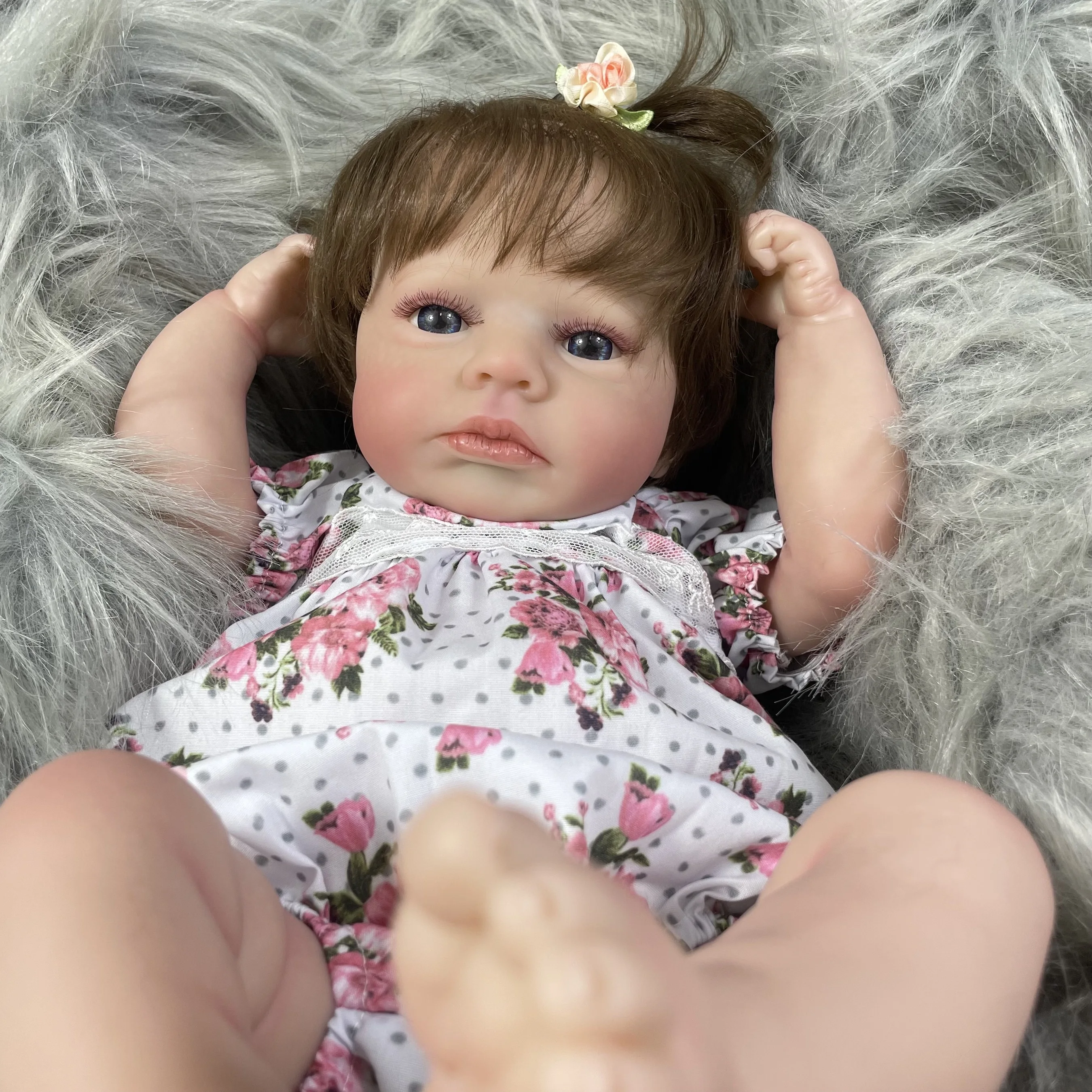 Muñeca Reborn realista 50 cm – Piel suave con venas visibles - imagen 2