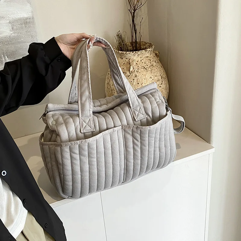 Bolsa de pañales impermeable multifuncional elegante para bebé - imagen 2