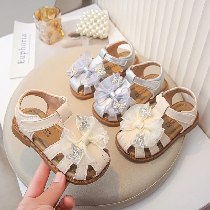 Zapatos planos de cuero para niña – Lazo brillante