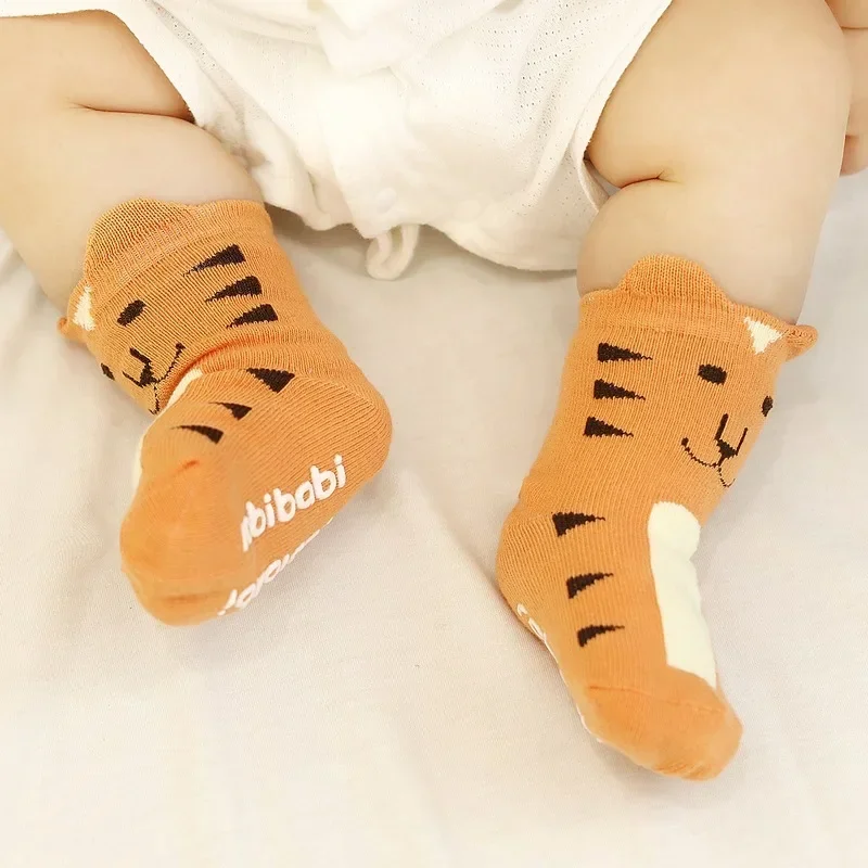 Calcetines antideslizantes de algodón para bebé – Con animalitos