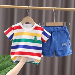 Conjunto de verano de algodón con pantalón corto y top a rayas