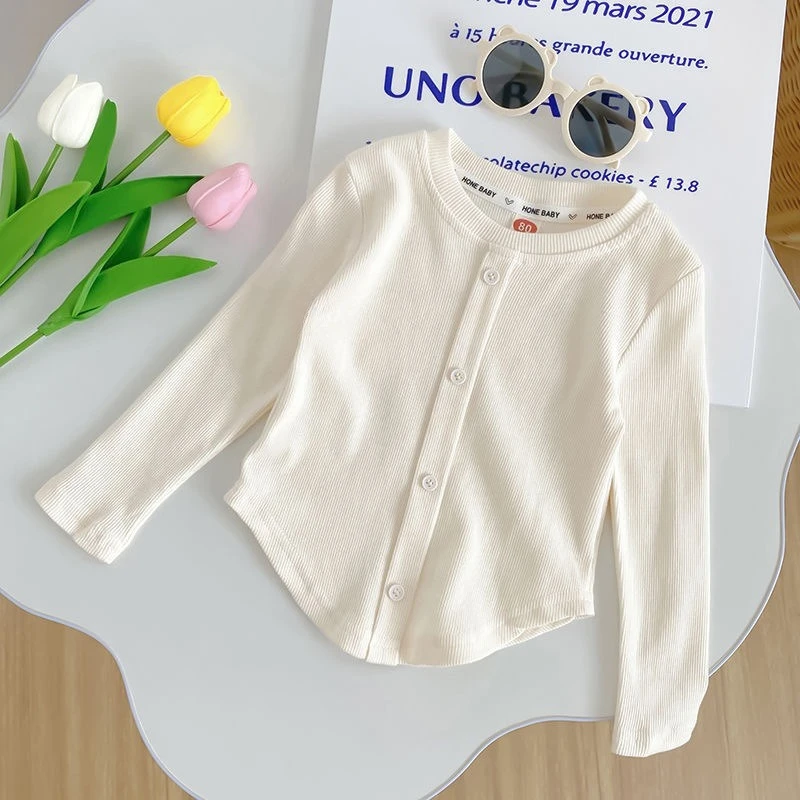 Camiseta interior de manga larga ajustada para niña con botones