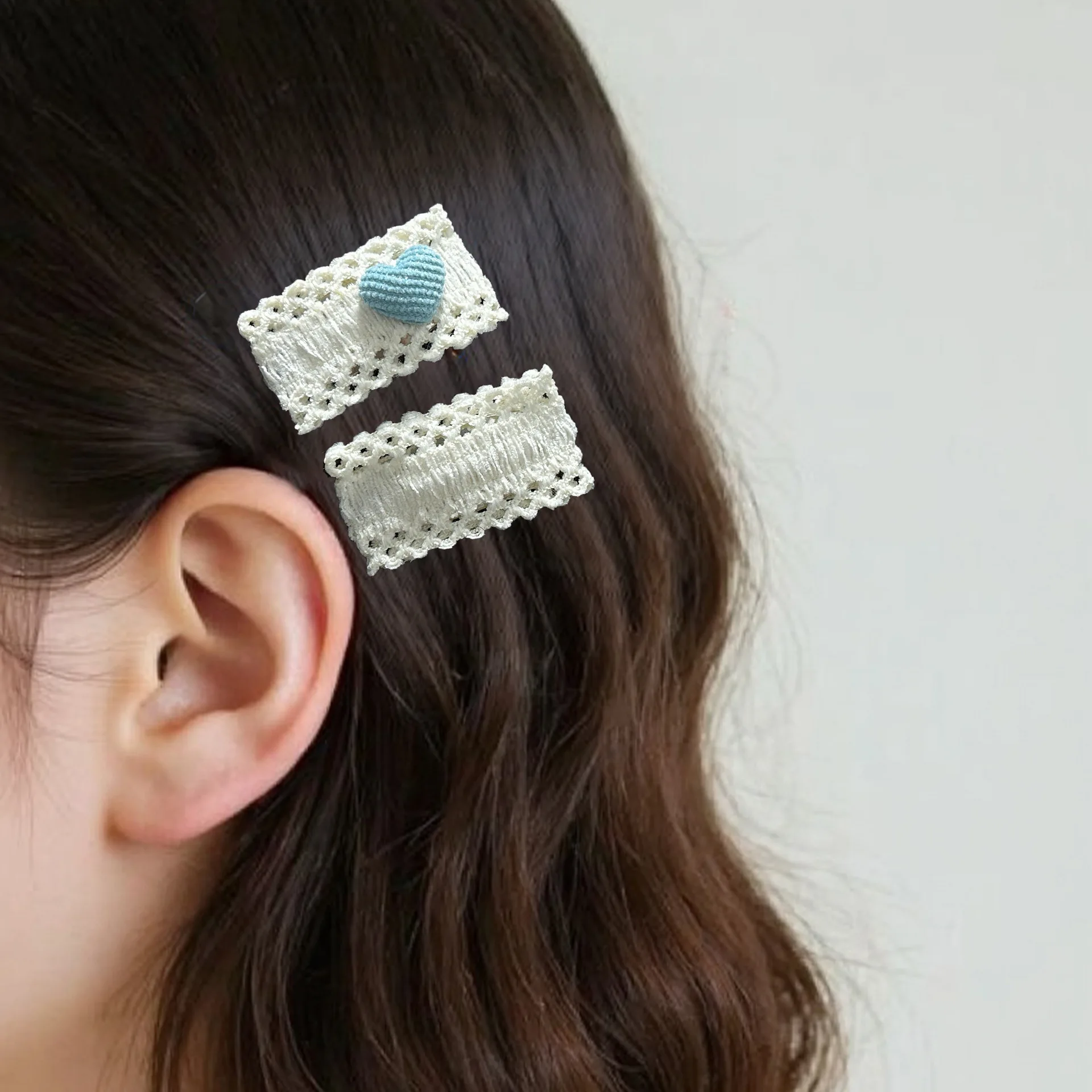 Horquillas y bandas de encaje para bebé – sin dañar el pelo - imagen 2