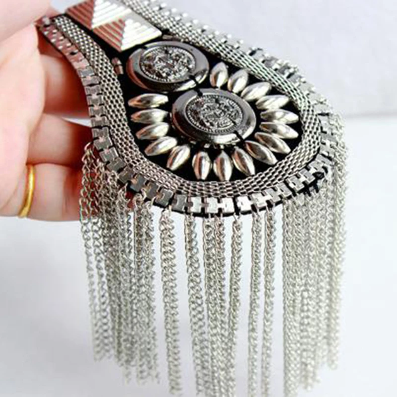 Contenido del paquete: broche completo