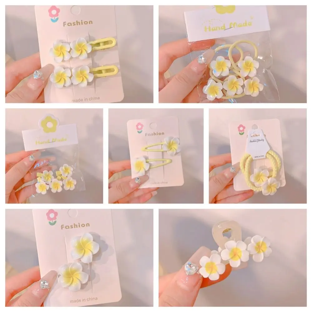 Pinza para el pelo de plumeria con flor amarilla para niña bohemia - imagen 4