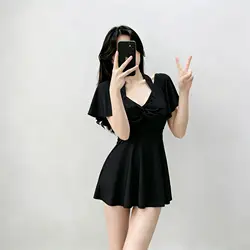 Traje de baño de una pieza con aros fruncido adelgazante