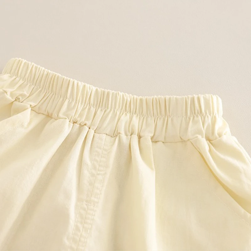 Conjunto infantil de verano con chaleco sin mangas y pantalón corto - imagen 5
