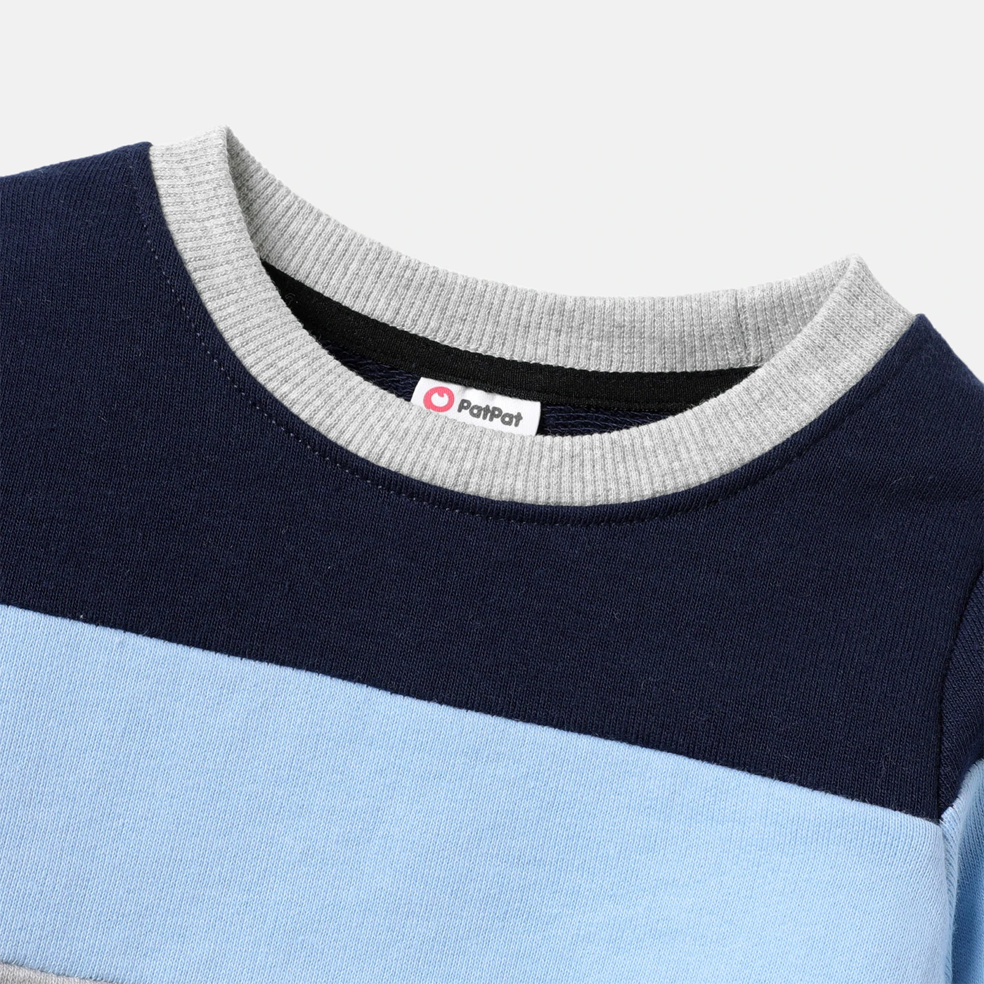 Conjunto deportivo de bebé con capucha, letras y bloques de color - imagen 4