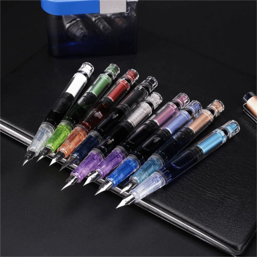 Variación de colores: negro, azul, morado, rojo y verde