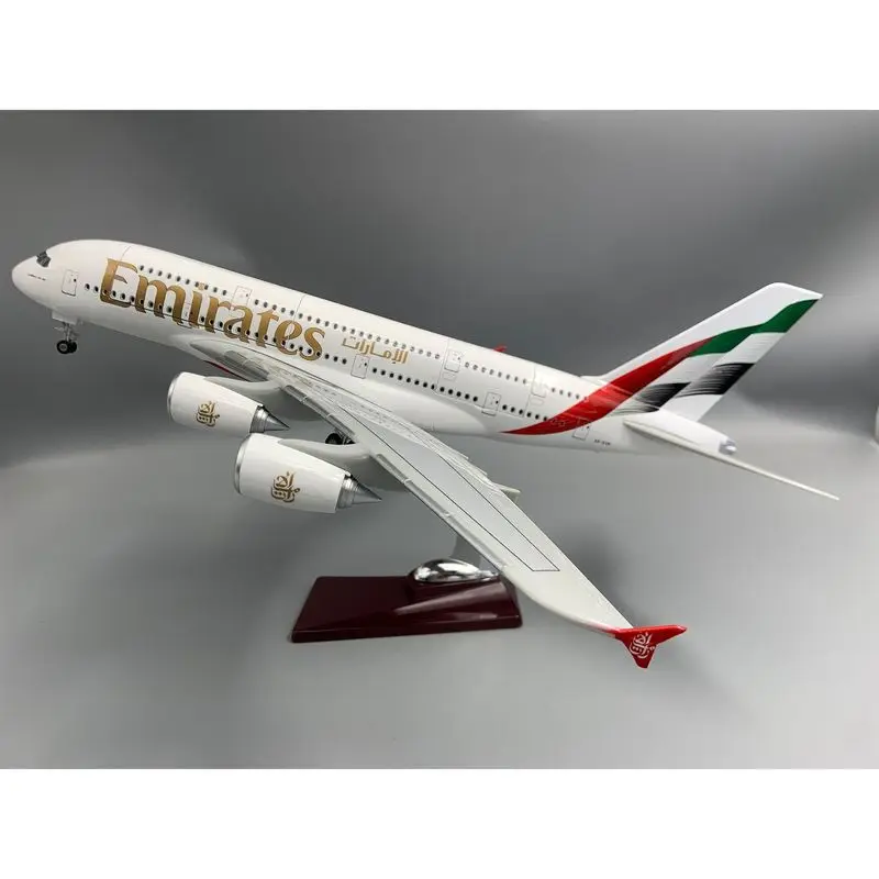 Avión de juguete A380 Emirates con luces y ruedas para regalo - imagen 4