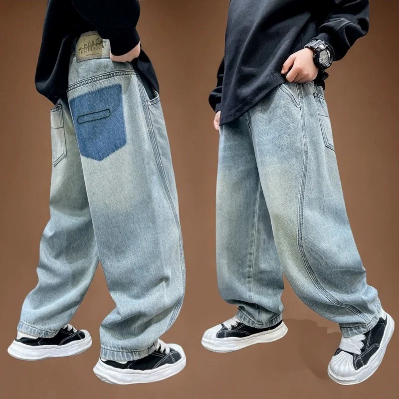 Pantalones vaqueros de niños con estilo suelto