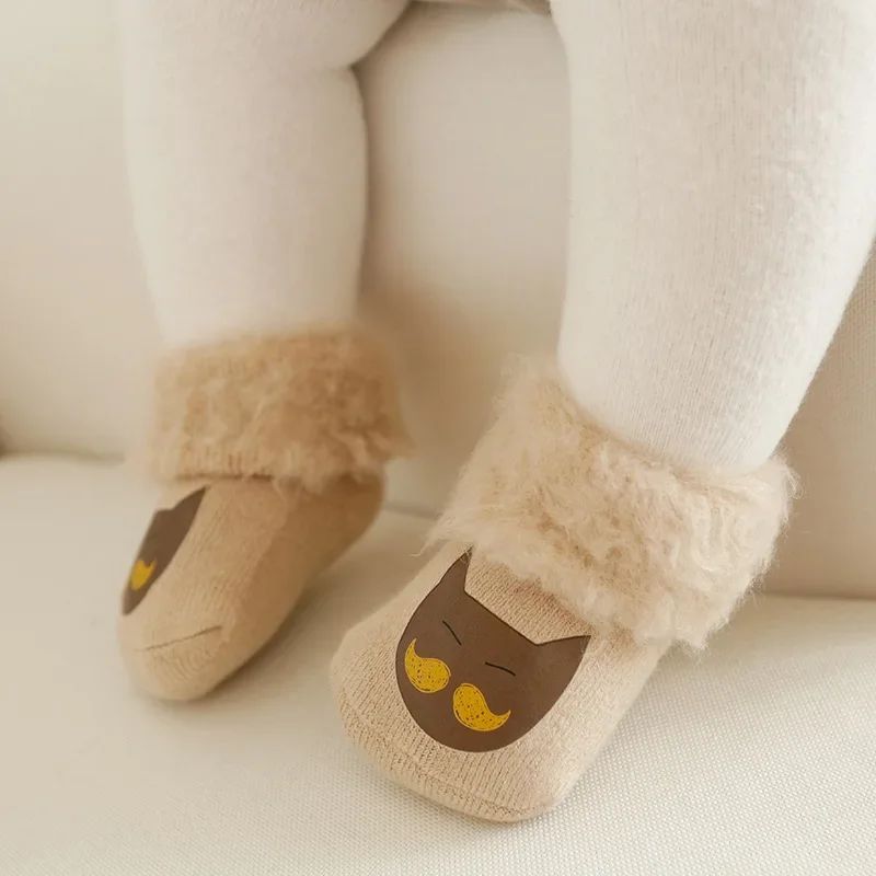 Calcetines de caña con dibujos animados para bebé en algodón suave - imagen 5
