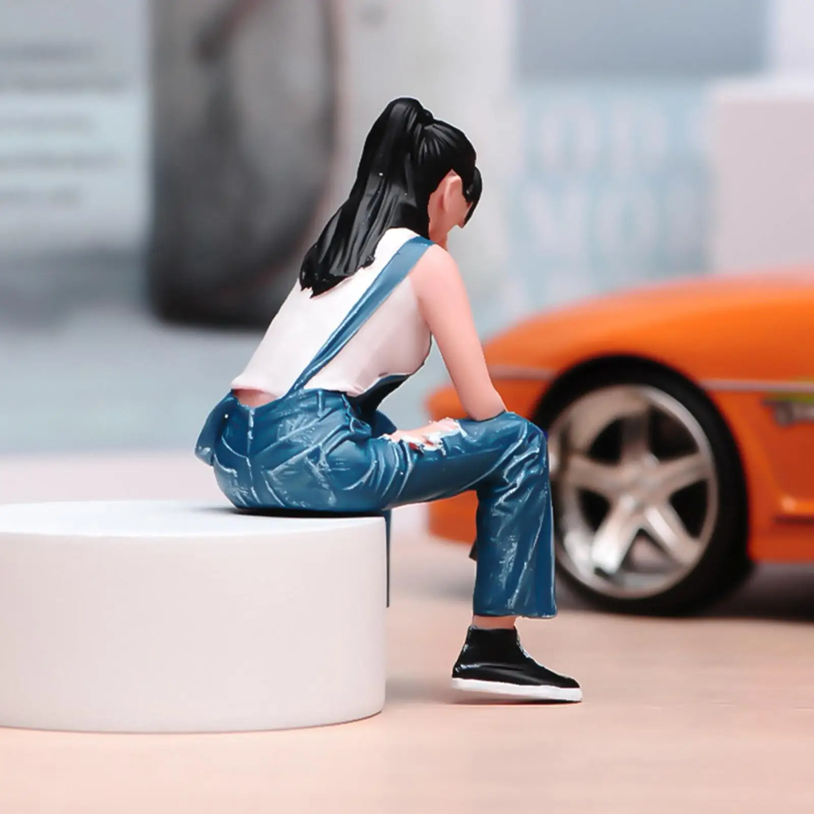 Figura de resina en miniatura de dama para dioramas