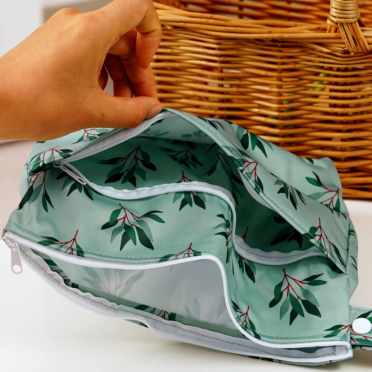 Cambiador de pañales impermeable lavable de viaje con bolsa - imagen 4