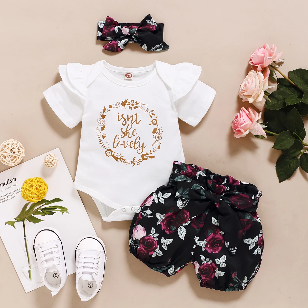 Conjunto verano para bebé niña: pelele y shorts florales con diadema