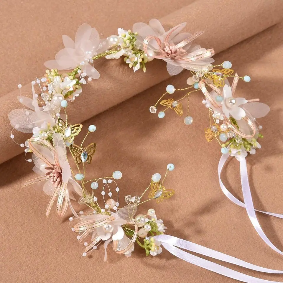 Corona con flores y perlas para vestido de niña de flores