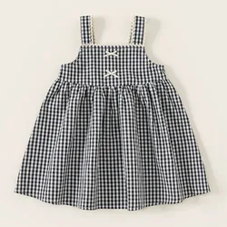 Vestido de bebé sin mangas con lazo y cuadros de verano para niña
