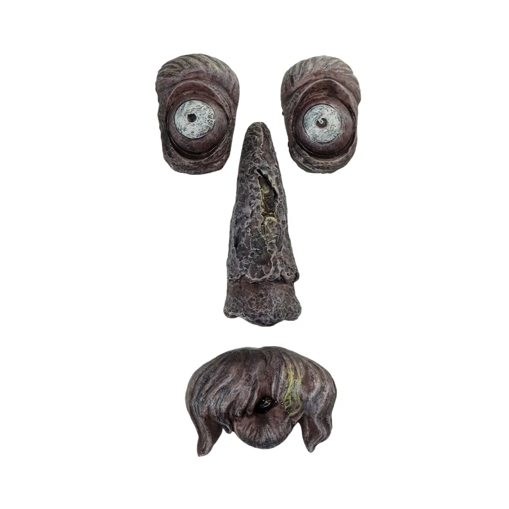 Detalle de características faciales en resina