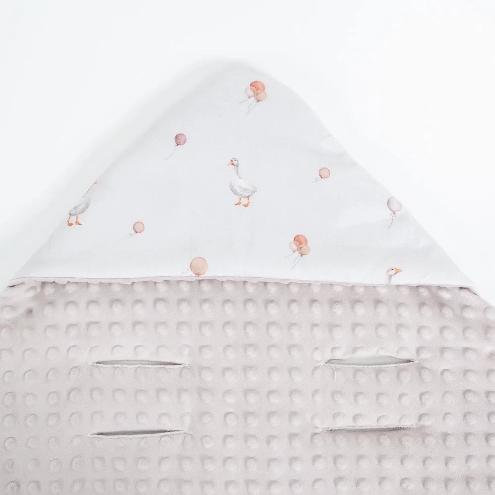 Manta para asiento de coche de bebé con capucha 90x90 cm, doble cara - imagen 4