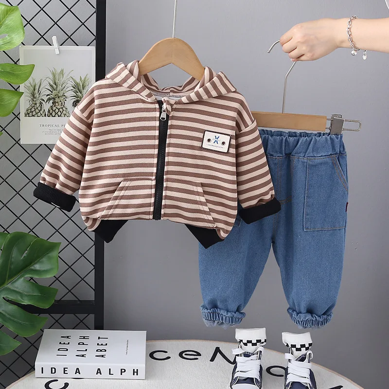 Conjunto de chándal de otoño para bebé con capucha a rayas - imagen 3