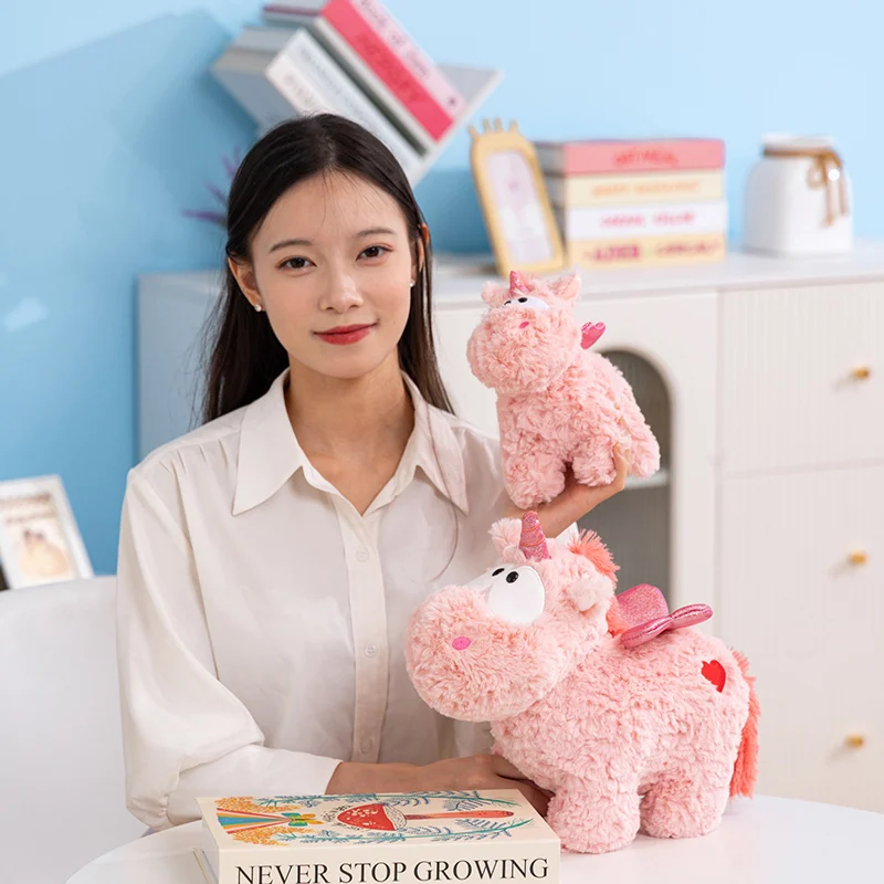 Peluche rosa suave para regalar y acompañar en cumpleaños - imagen 2