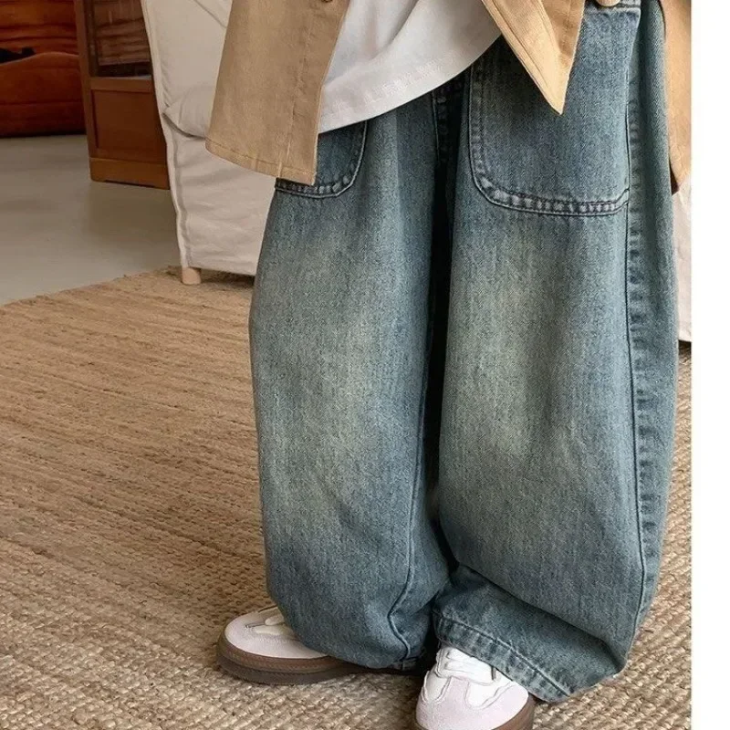 Pantalones vaqueros niño pierna ancha con bolsillos grandes - imagen 3