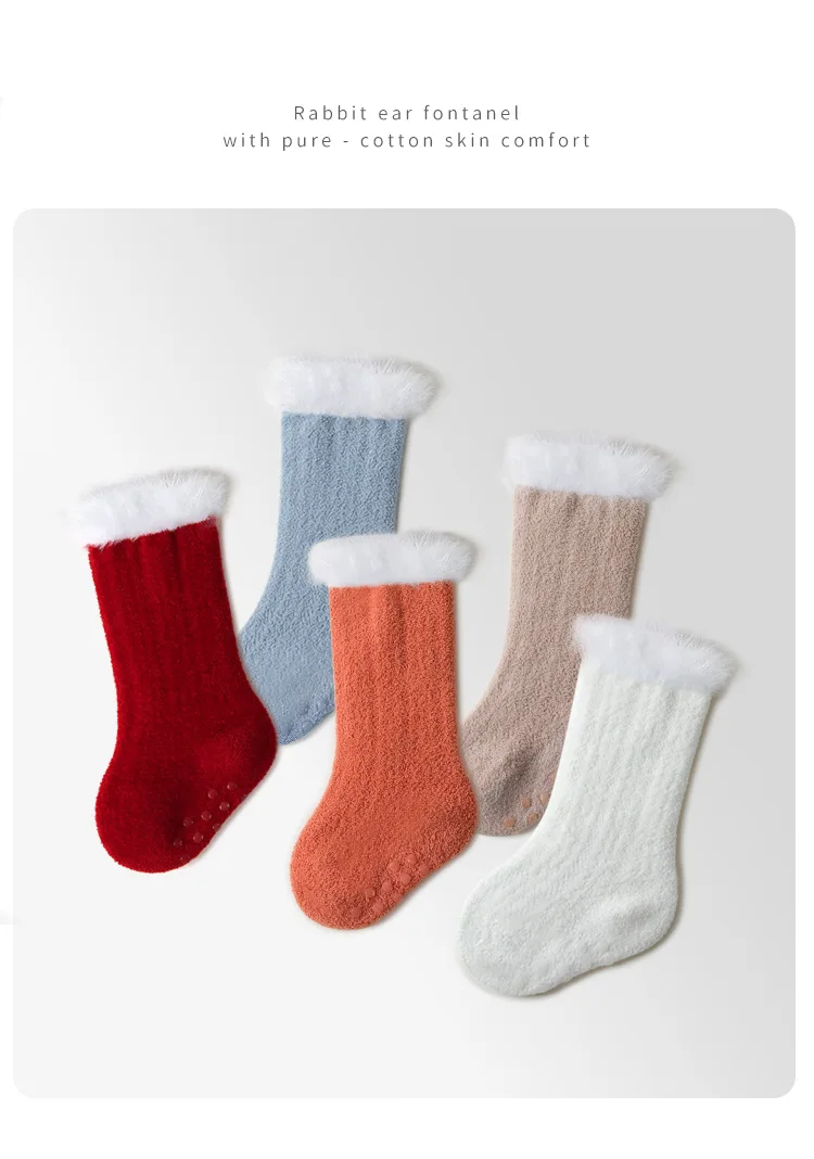 Conjunto de calcetines infantiles en varios colores